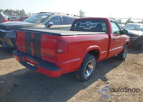 2002 Chevrolet S-10 Ls from USA, damaged, VIN 1GCCS145728190662